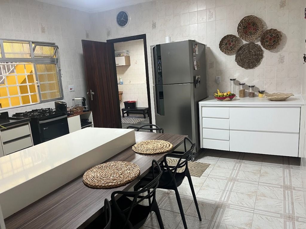 Sobrado à venda com 4 quartos, 301m² - Foto 12