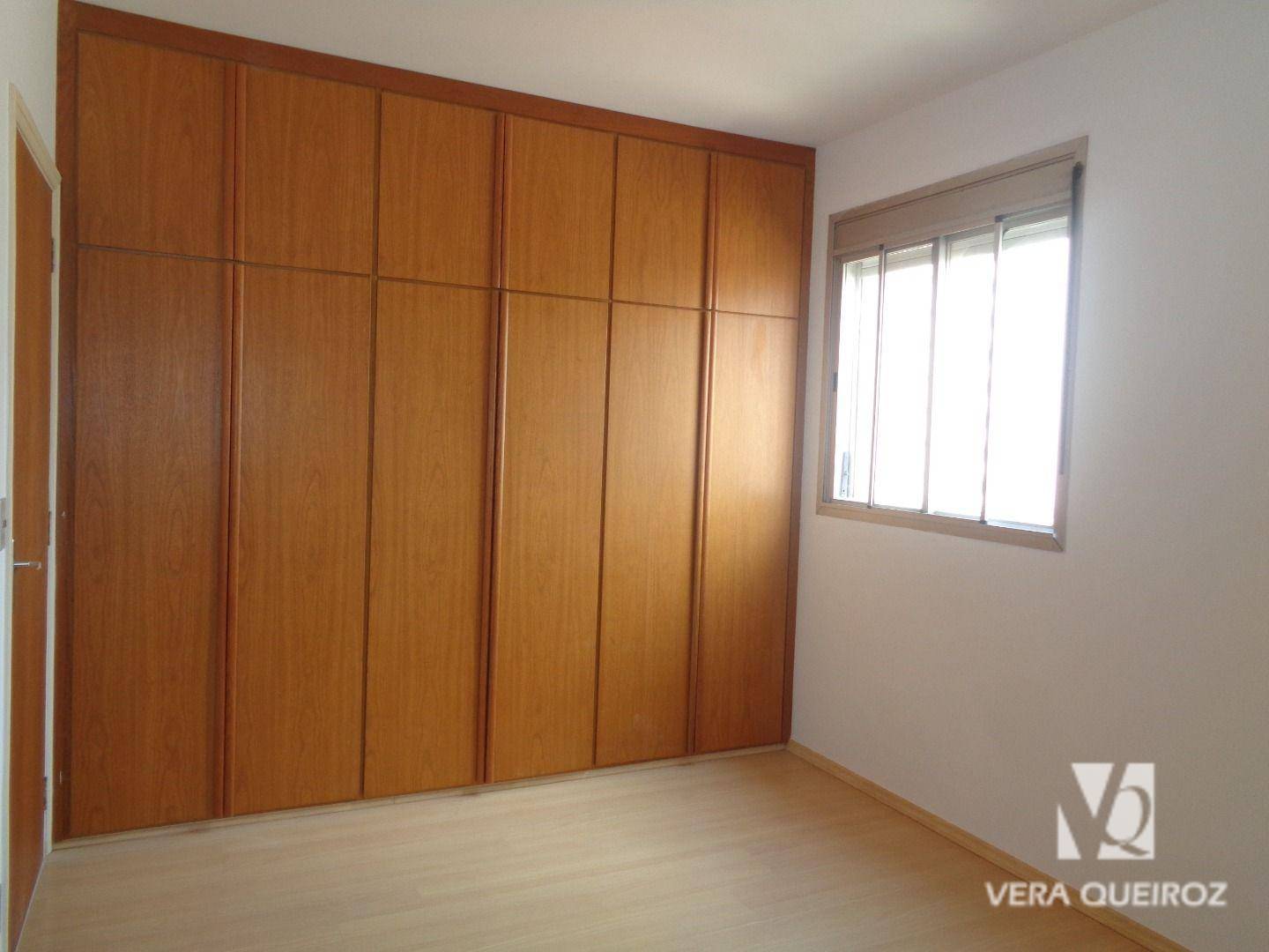 Apartamento para alugar com 2 quartos, 91m² - Foto 14