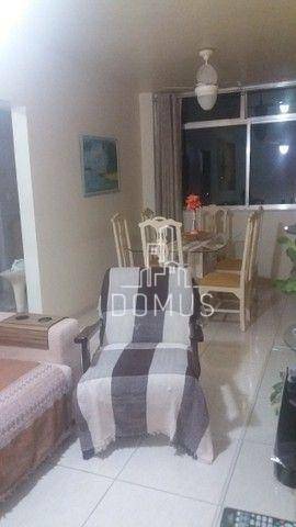 Apartamento à venda com 2 quartos, 61m² - Foto 2