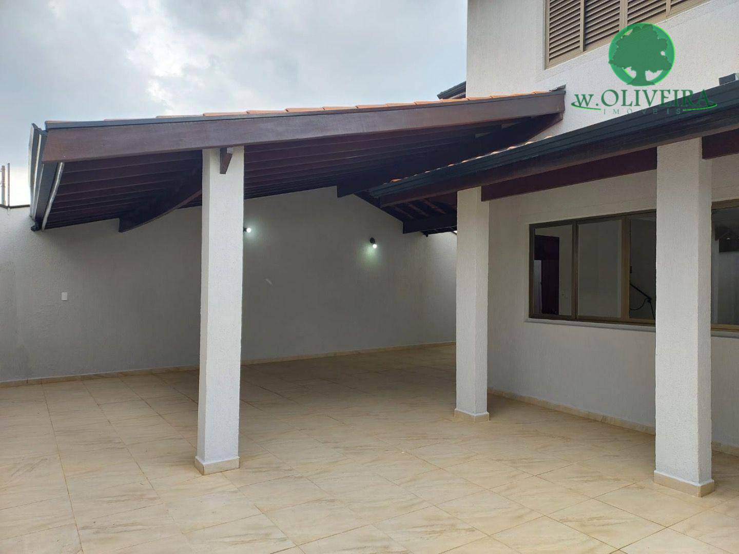 Sobrado à venda com 3 quartos, 182m² - Foto 2