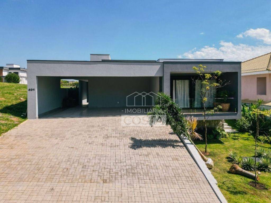 Casa de Condomínio à venda com 4 quartos, 354m² - Foto 1
