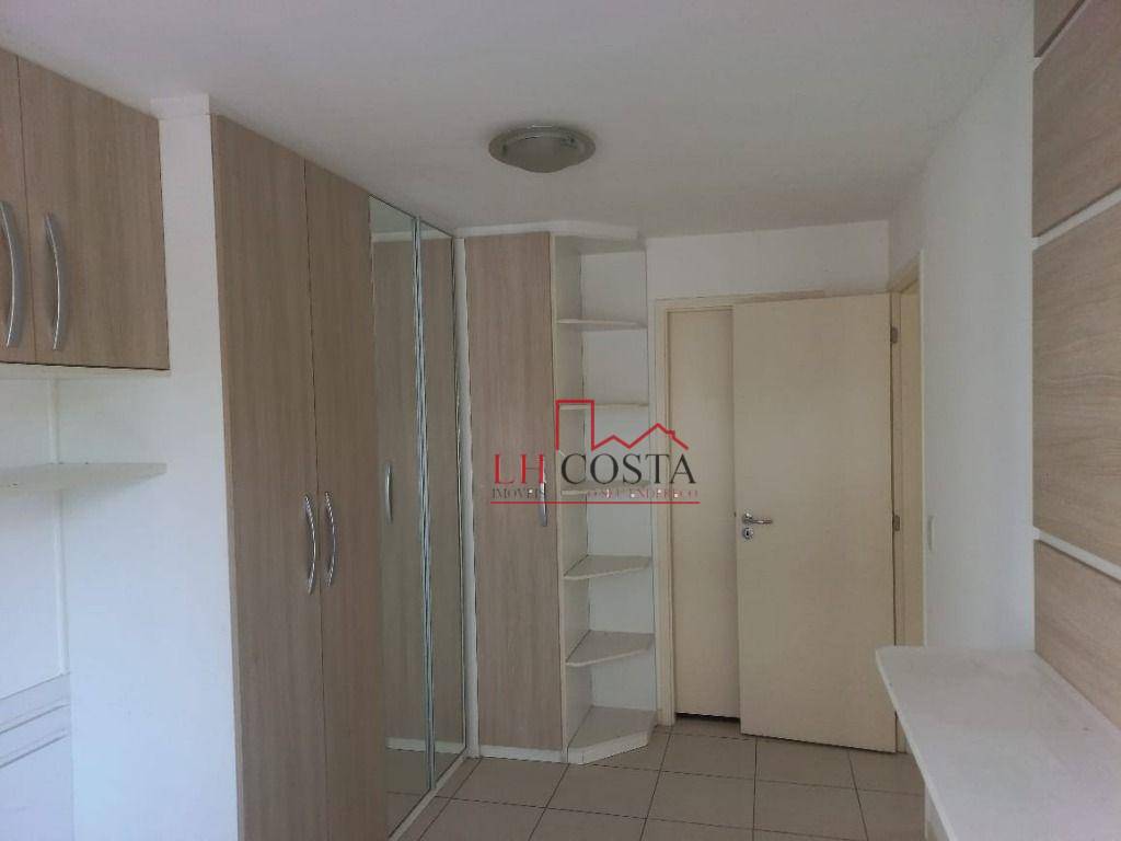 Apartamento para alugar com 2 quartos, 65m² - Foto 14