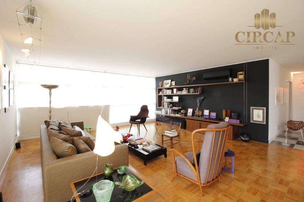 Apartamento à venda com 3 quartos, 260m² - Foto 3