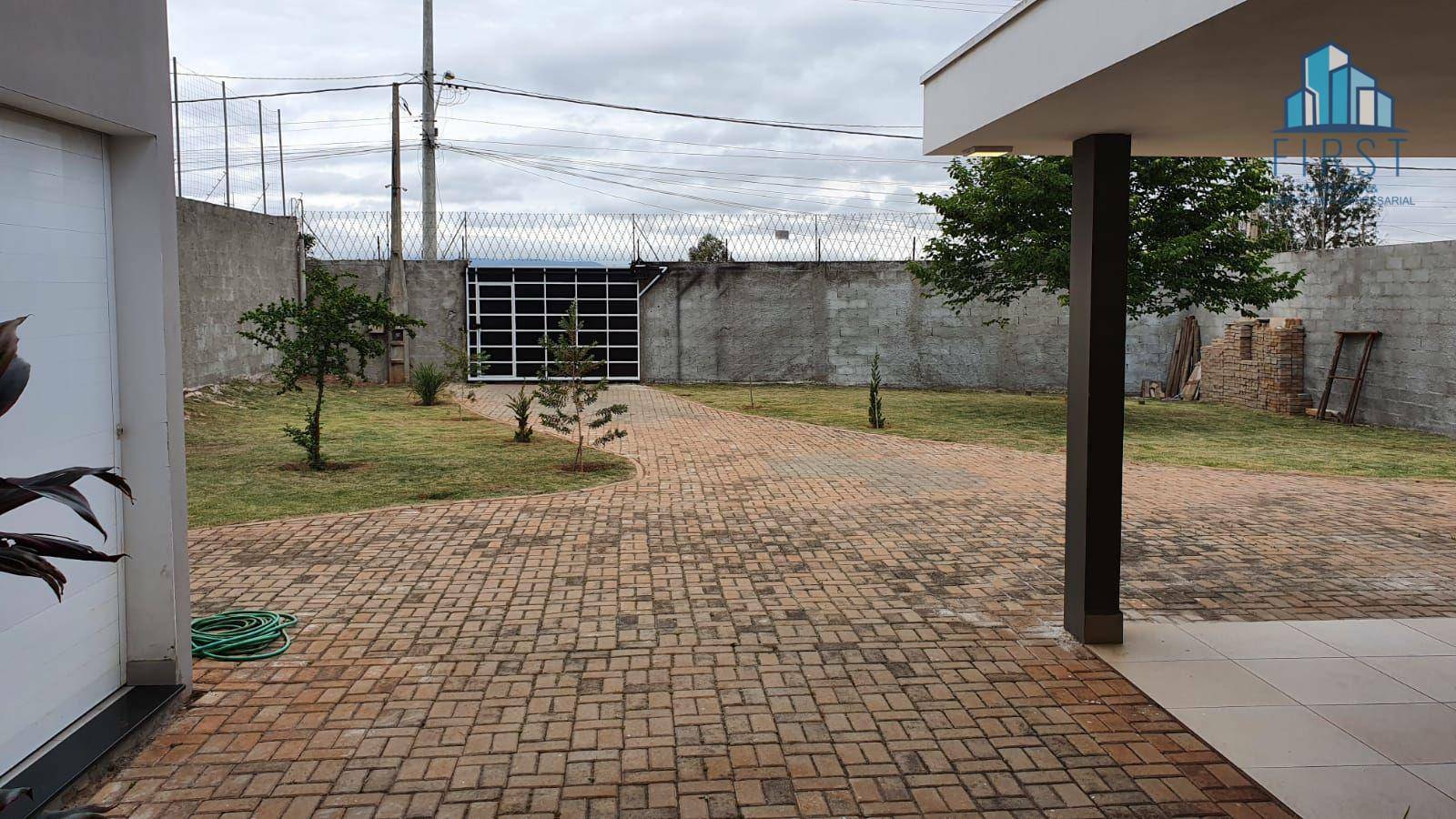 Casa à venda com 2 quartos, 280m² - Foto 18