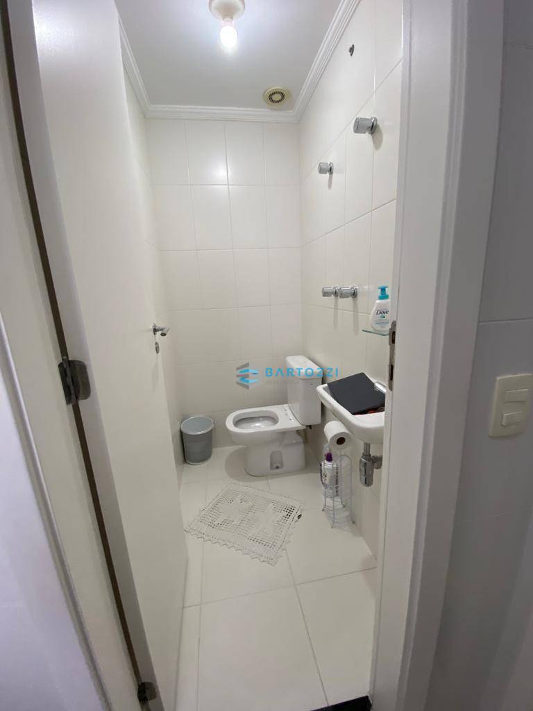 Apartamento à venda com 3 quartos, 190m² - Foto 17