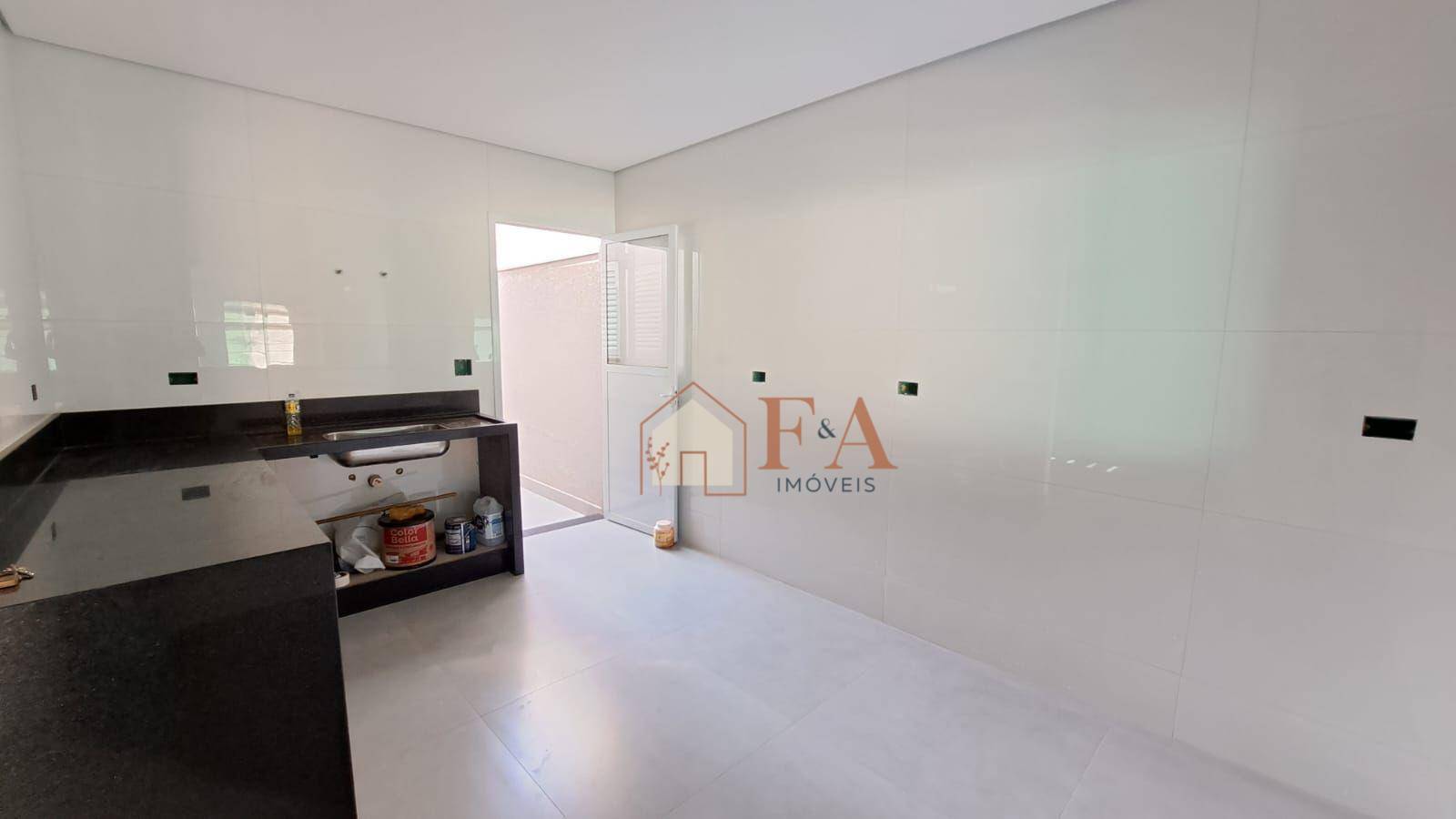 Casa à venda com 3 quartos, 157m² - Foto 12