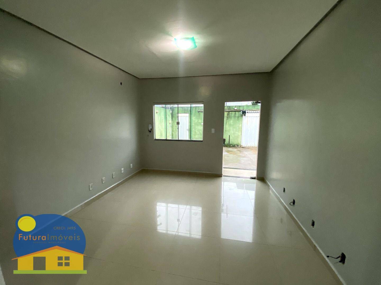 Casa à venda e aluguel com 3 quartos, 100m² - Foto 8