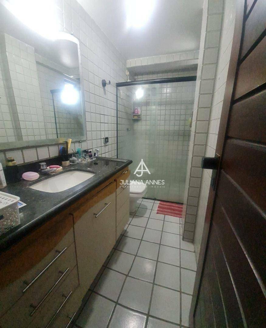 Apartamento à venda com 4 quartos, 225m² - Foto 12