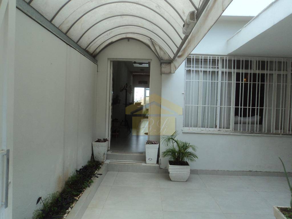 Sobrado à venda com 4 quartos, 245m² - Foto 45