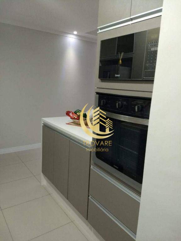 Apartamento à venda com 2 quartos, 75m² - Foto 9