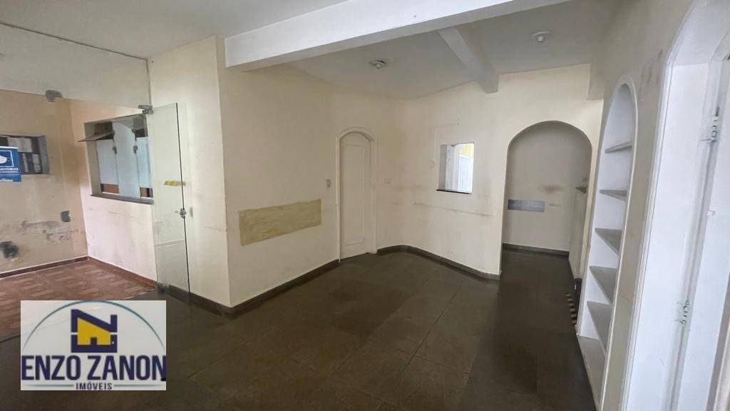 Sobrado para alugar com 7 quartos, 298m² - Foto 9