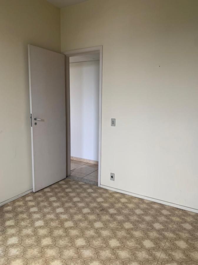 Apartamento para alugar com 4 quartos, 88m² - Foto 5