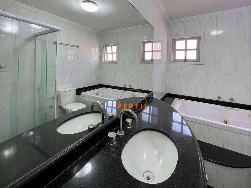 Casa de Condomínio à venda com 4 quartos, 345m² - Foto 29