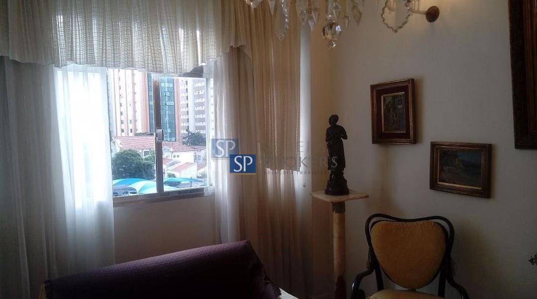 Apartamento à venda com 3 quartos, 138m² - Foto 4