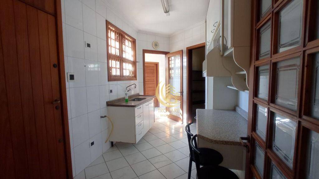 Casa à venda com 4 quartos, 460m² - Foto 17