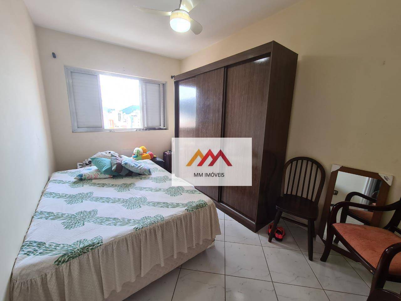 Apartamento à venda com 2 quartos, 120m² - Foto 2