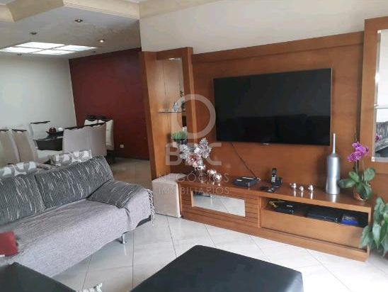 Apartamento à venda com 3 quartos, 178m² - Foto 8