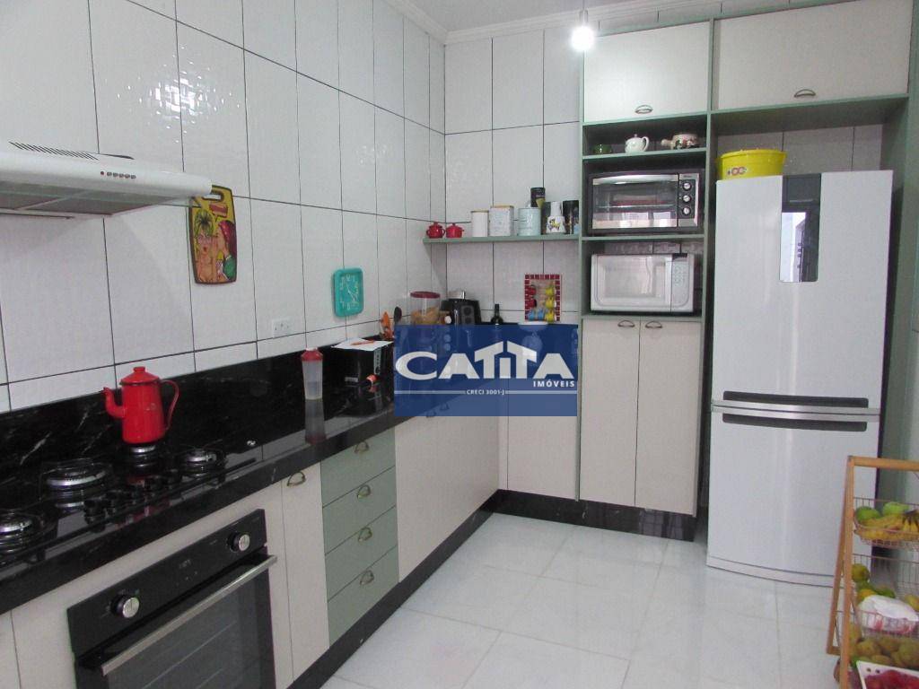 Casa à venda com 4 quartos, 200m² - Foto 5