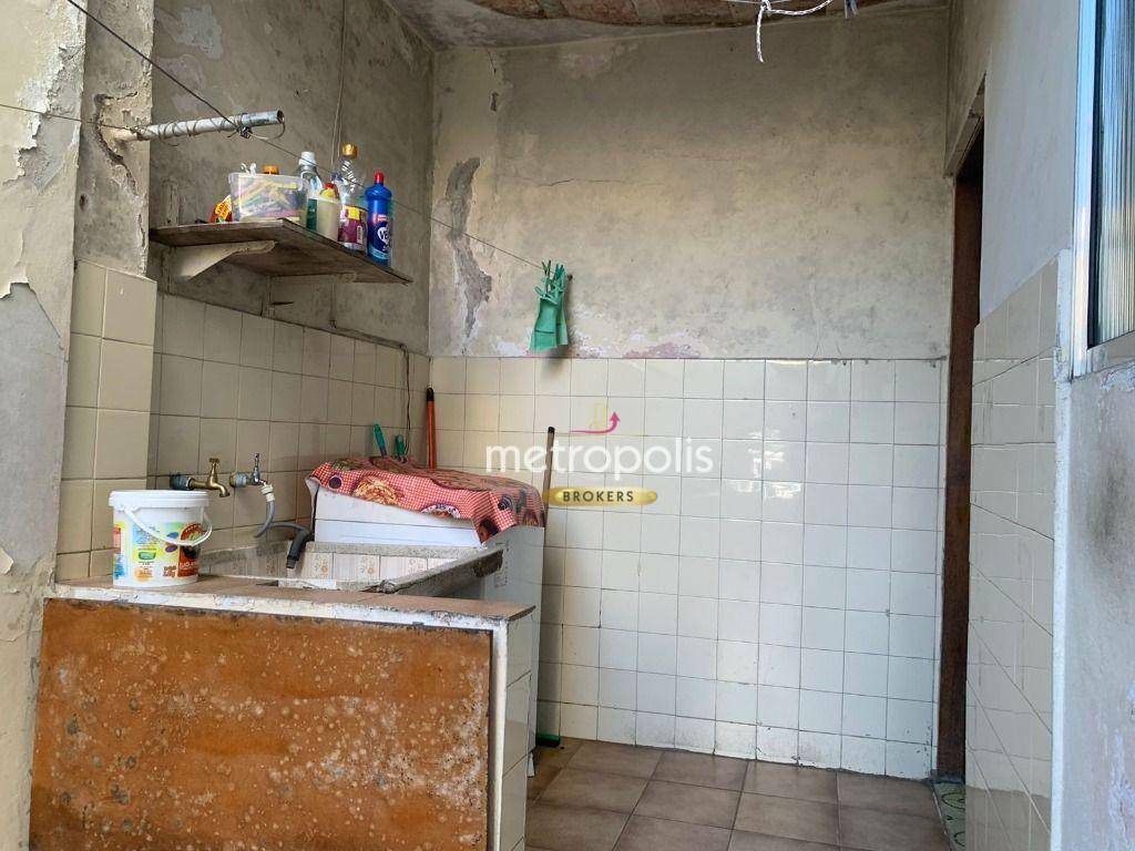 Sobrado à venda com 2 quartos, 240m² - Foto 23