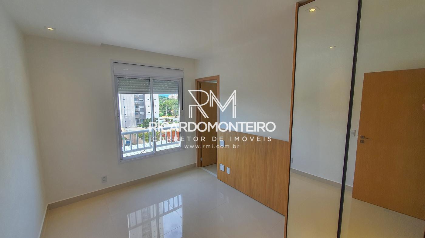 Apartamento à venda com 4 quartos, 206m² - Foto 9