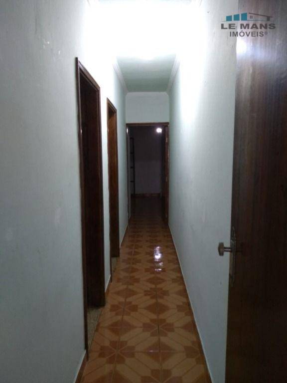 Casa à venda com 2 quartos, 150m² - Foto 7