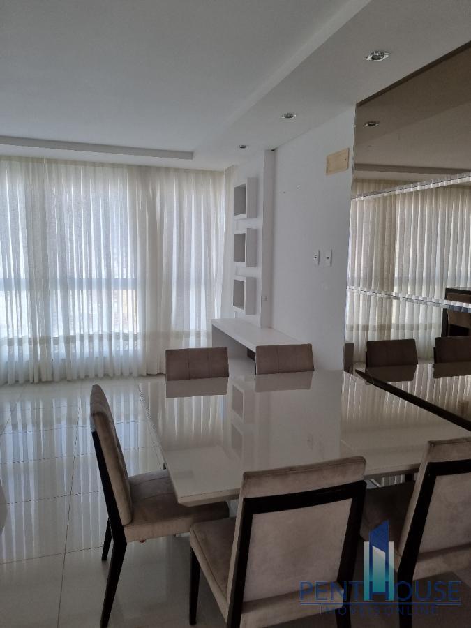 Apartamento à venda com 4 quartos, 133m² - Foto 2