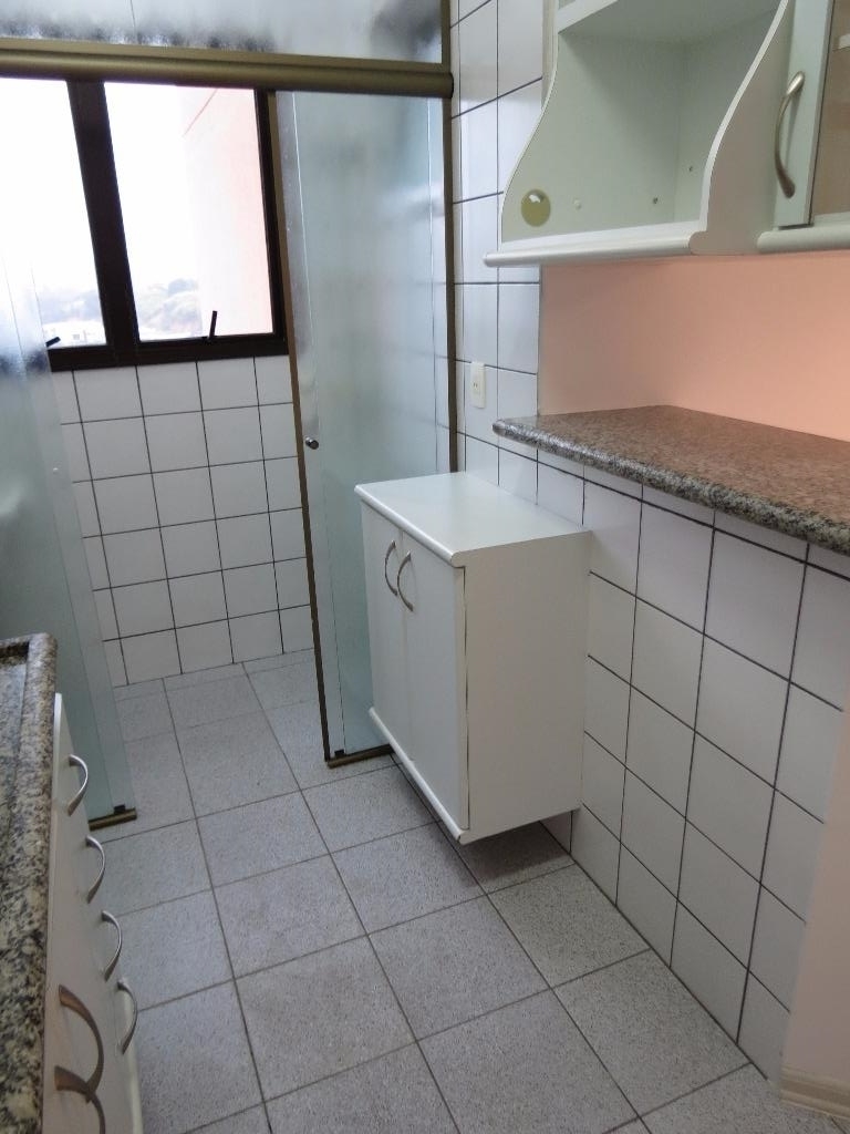 Apartamento à venda com 3 quartos, 72m² - Foto 14