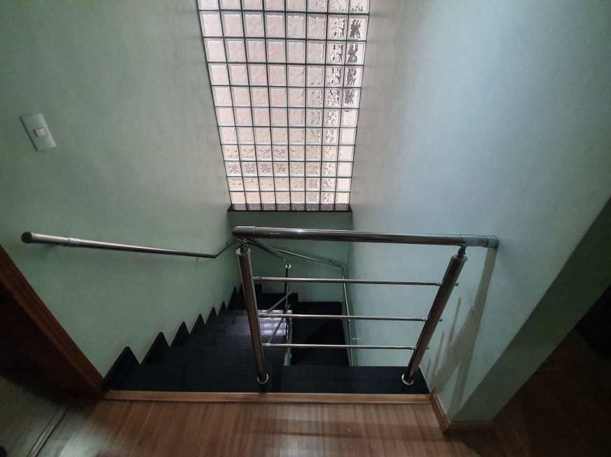 Sobrado à venda com 4 quartos, 244m² - Foto 12