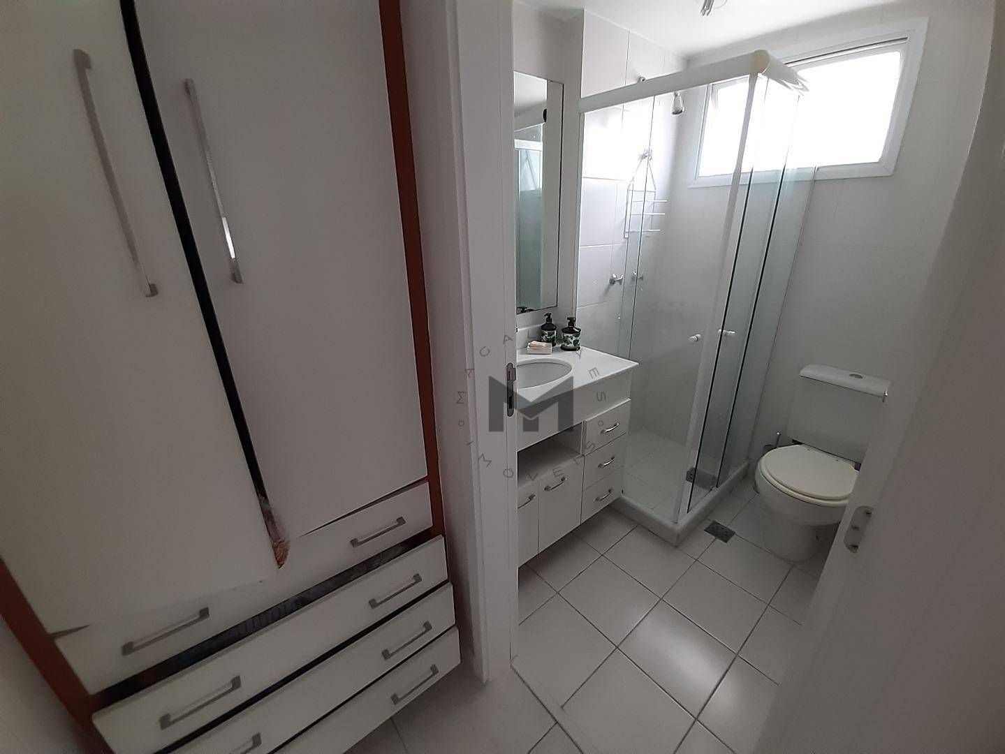 Apartamento à venda com 2 quartos, 75m² - Foto 20