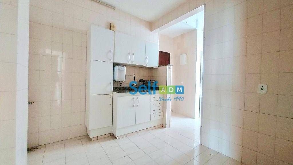 Apartamento para alugar com 2 quartos, 72m² - Foto 11