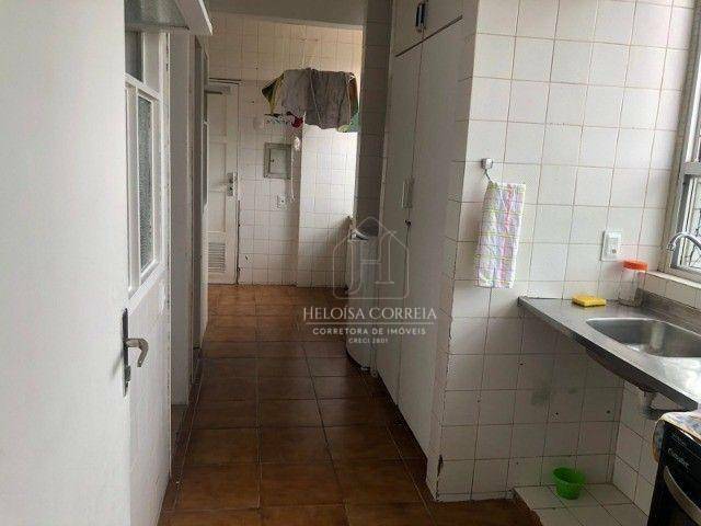 Apartamento para alugar com 3 quartos, 200m² - Foto 12