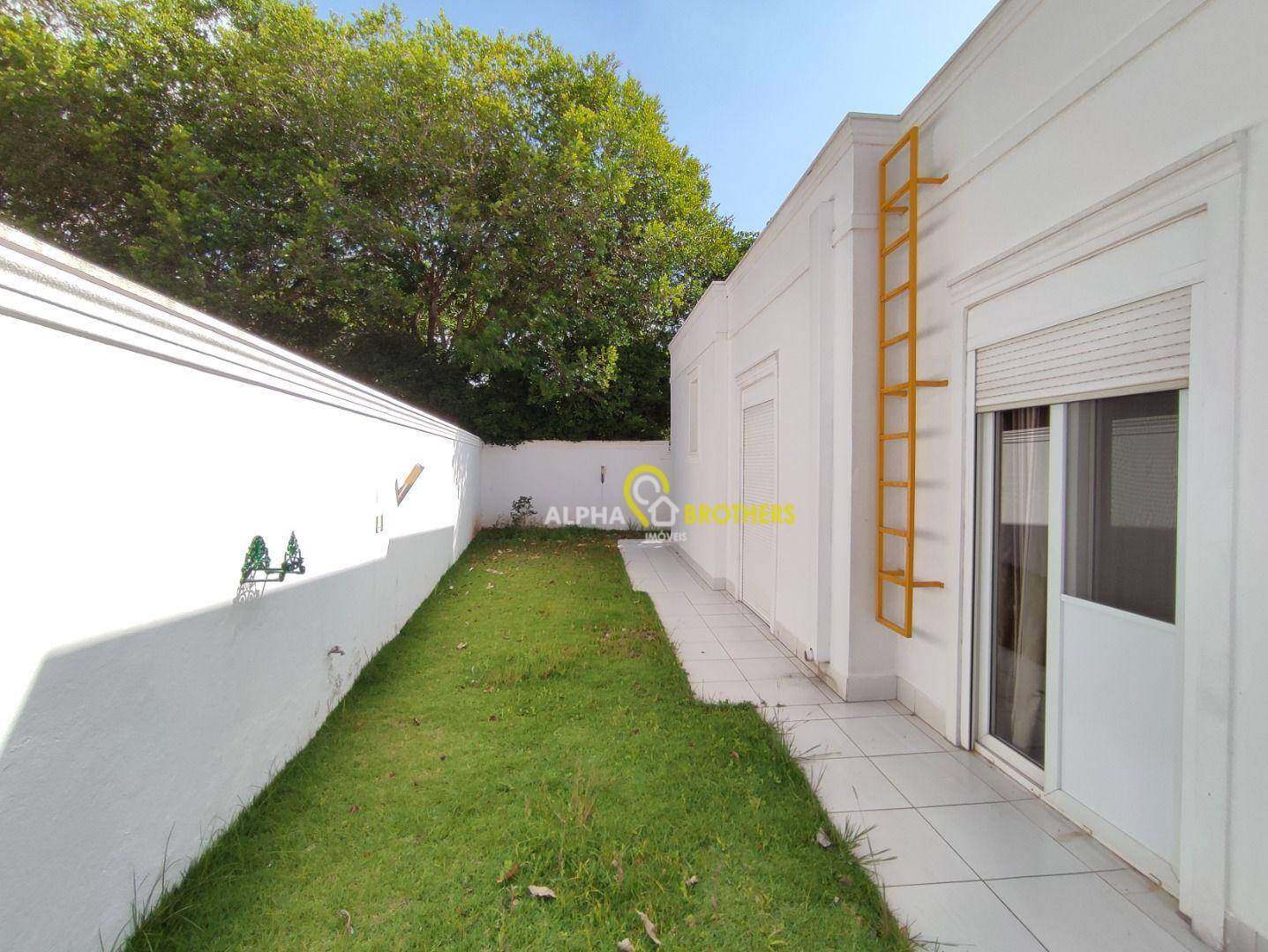 Casa de Condomínio à venda com 4 quartos, 340m² - Foto 18