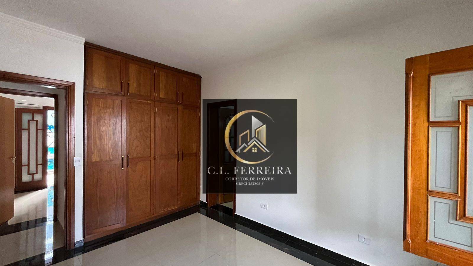 Casa à venda com 3 quartos, 209m² - Foto 16