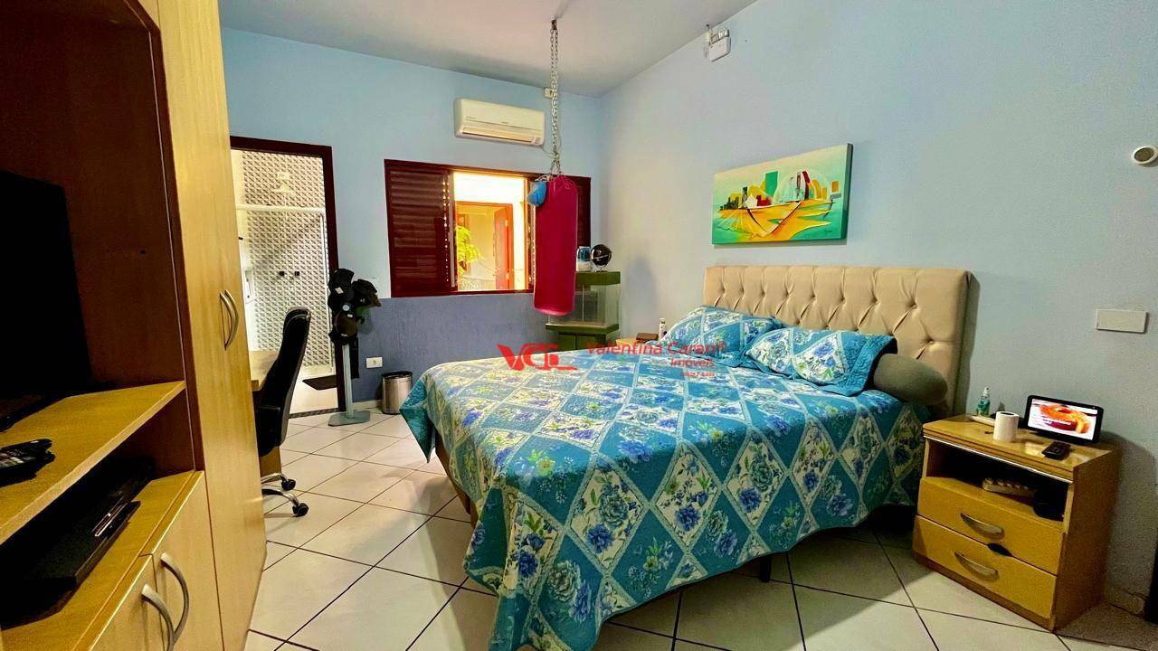 Casa de Condomínio à venda com 3 quartos, 380m² - Foto 33