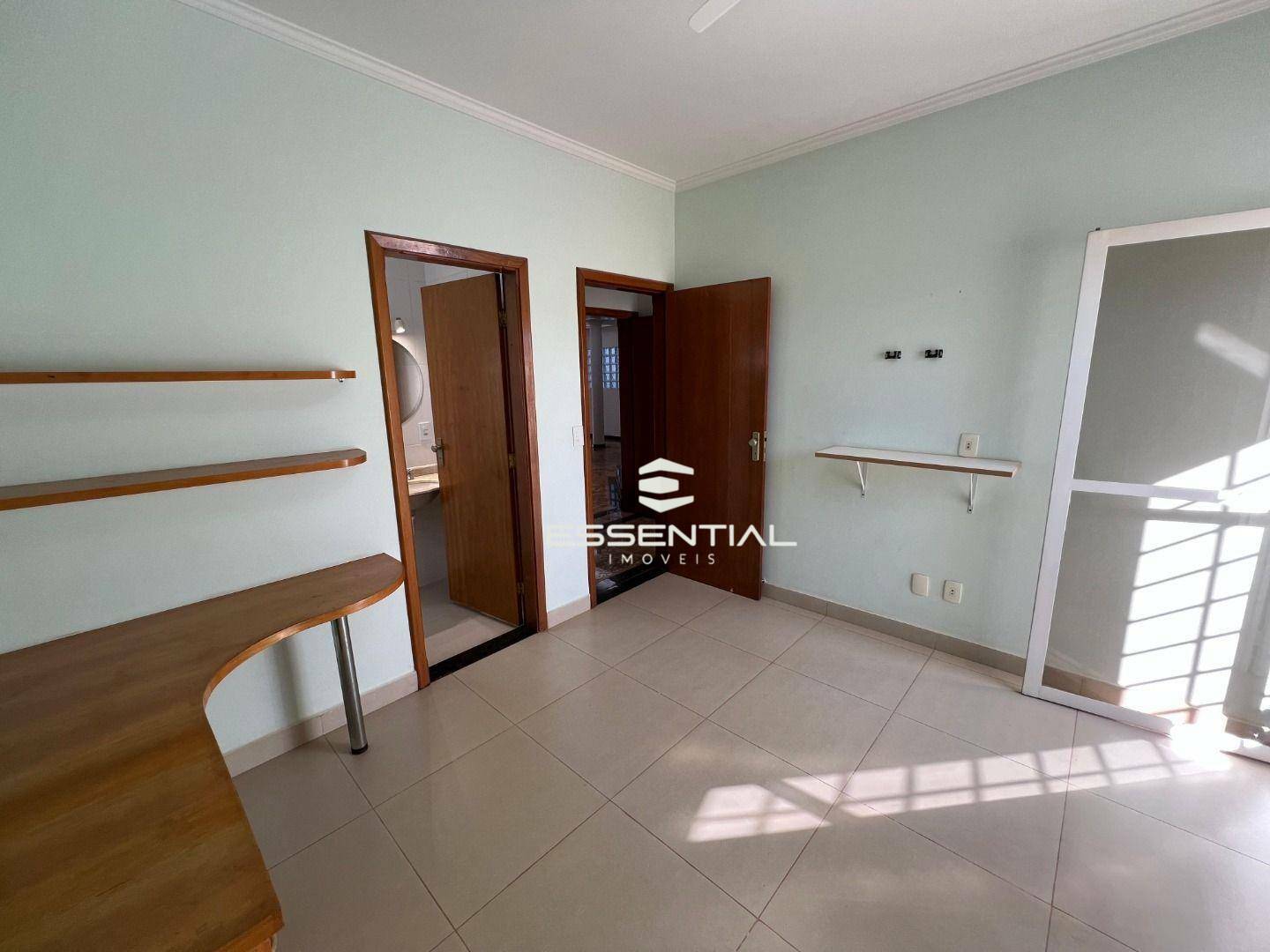 Sobrado à venda com 4 quartos, 350m² - Foto 18