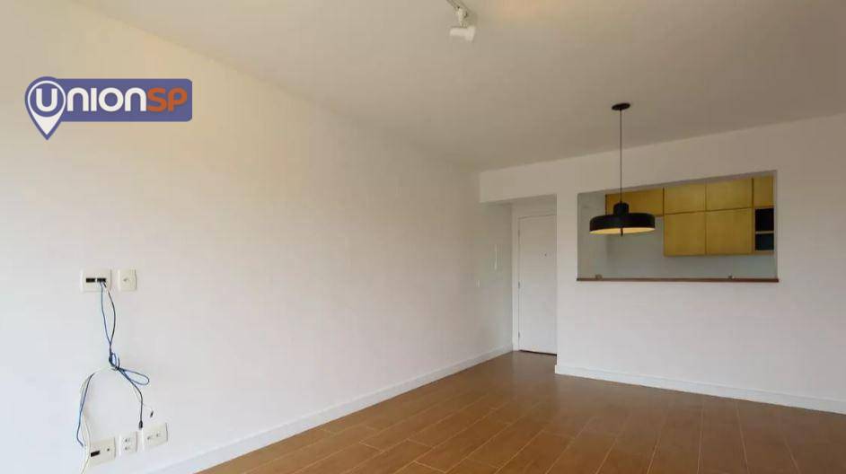 Apartamento à venda com 3 quartos, 82m² - Foto 3