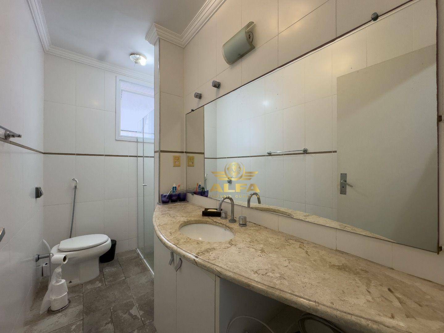 Apartamento à venda com 3 quartos, 180m² - Foto 15