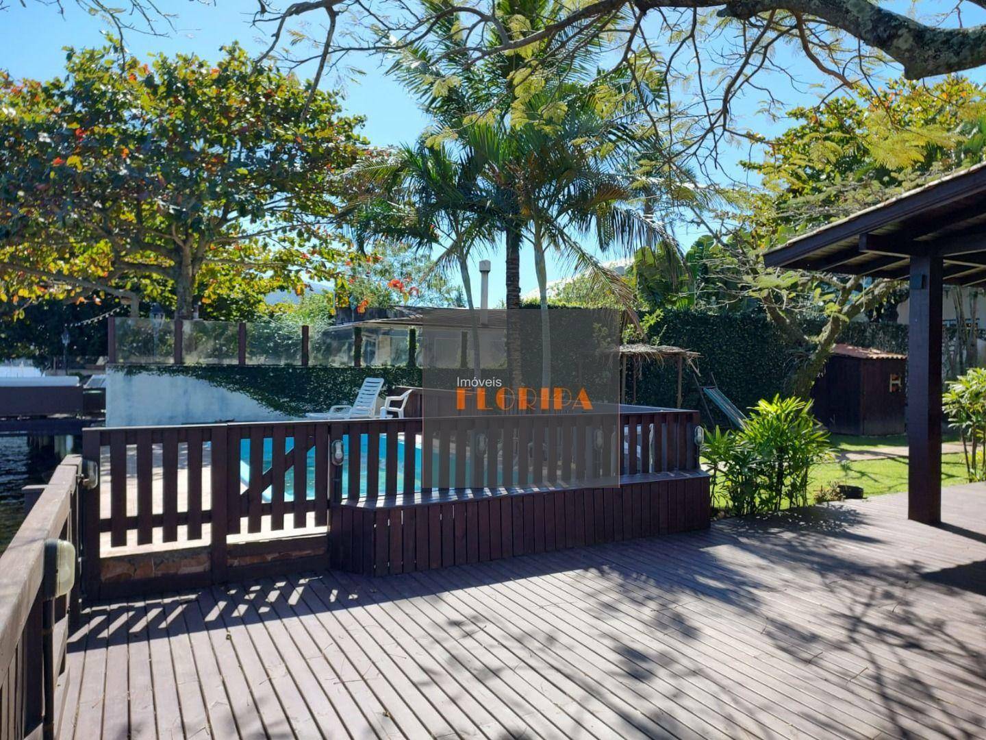 Casa à venda com 5 quartos, 153m² - Foto 10