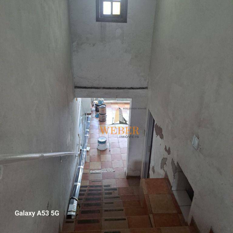 Sobrado à venda com 3 quartos, 240m² - Foto 78