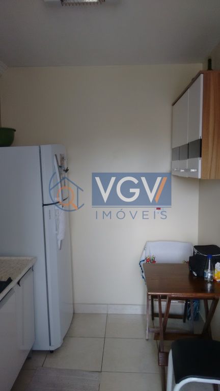 Apartamento à venda com 2 quartos, 42m² - Foto 5