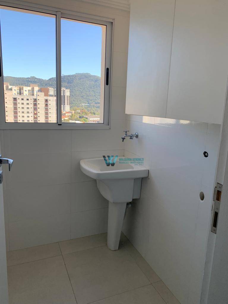 Apartamento à venda com 2 quartos, 76m² - Foto 13