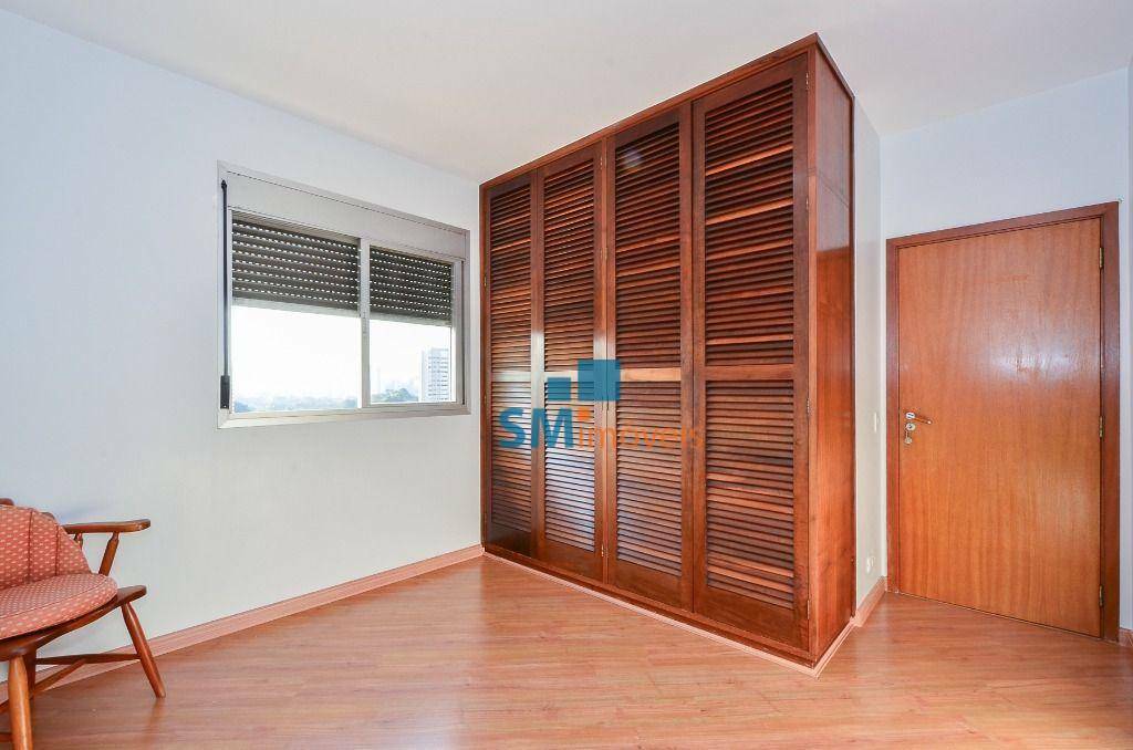 Apartamento à venda com 3 quartos, 150m² - Foto 26