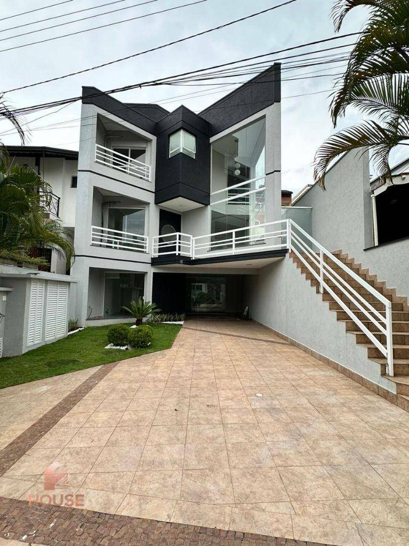 Casa de Condomínio à venda com 3 quartos, 300m² - Foto 1