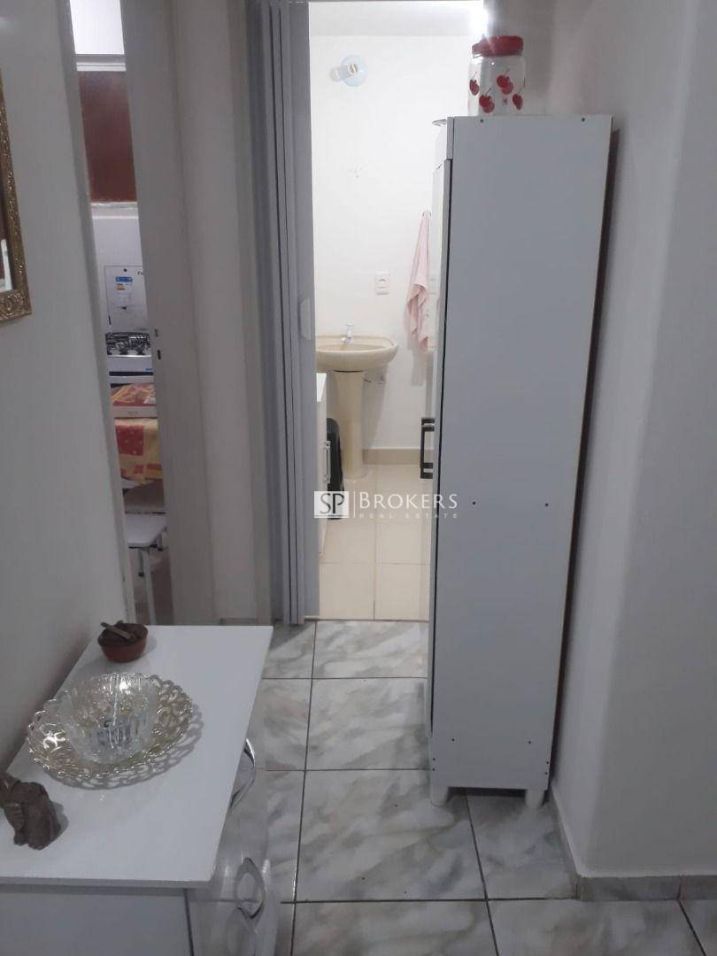 Apartamento à venda com 1 quarto, 42m² - Foto 15