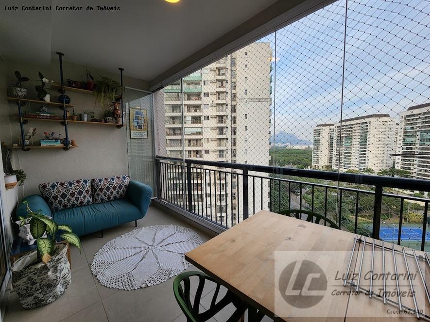 Apartamento à venda com 3 quartos, 28341m² - Foto 1