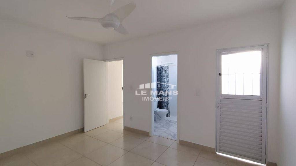 Casa, 3 quartos, 128 m² - Foto 3