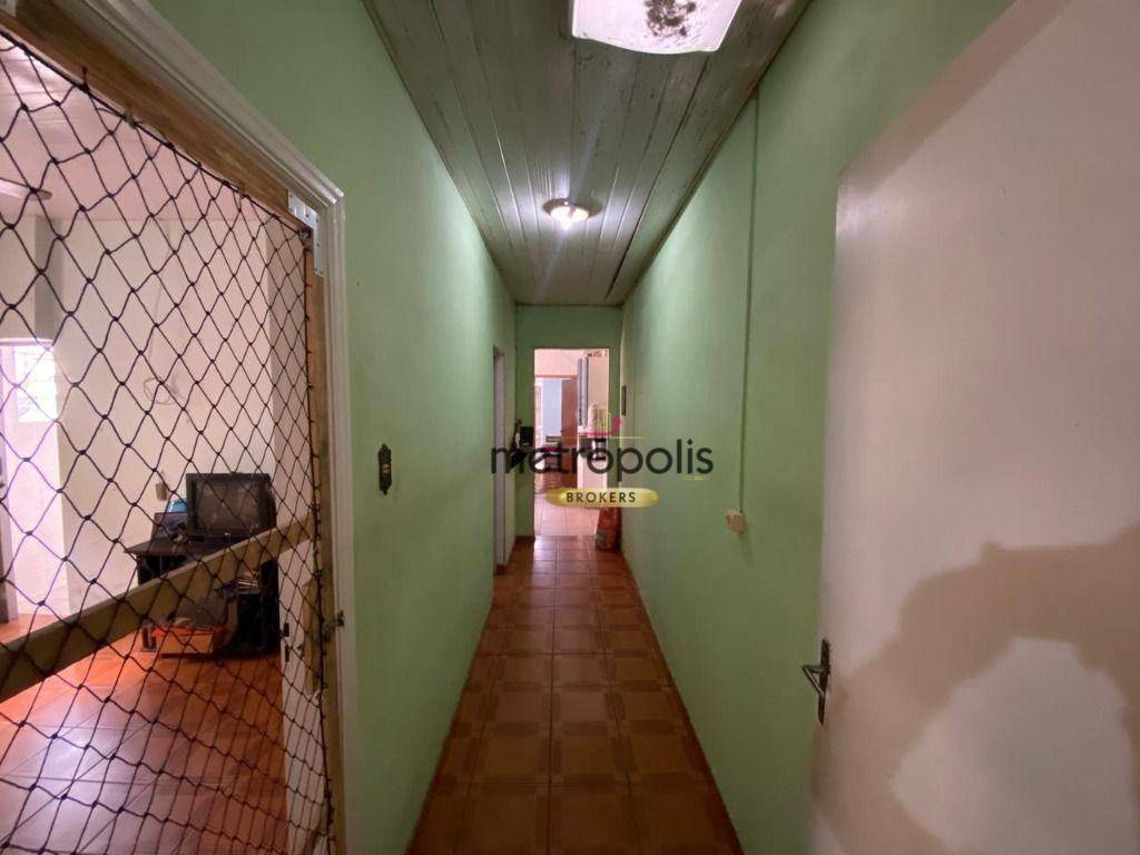 Casa à venda com 5 quartos, 192m² - Foto 11