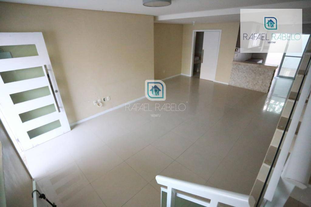 Casa de Condomínio à venda com 3 quartos, 120m² - Foto 3