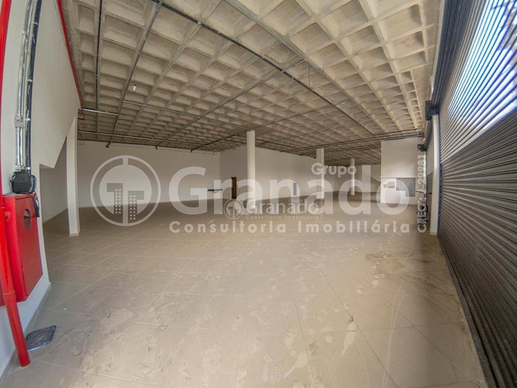 Prédio Inteiro para alugar, 1800m² - Foto 2