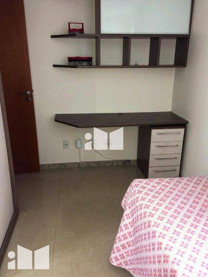 Apartamento à venda com 4 quartos, 150m² - Foto 15